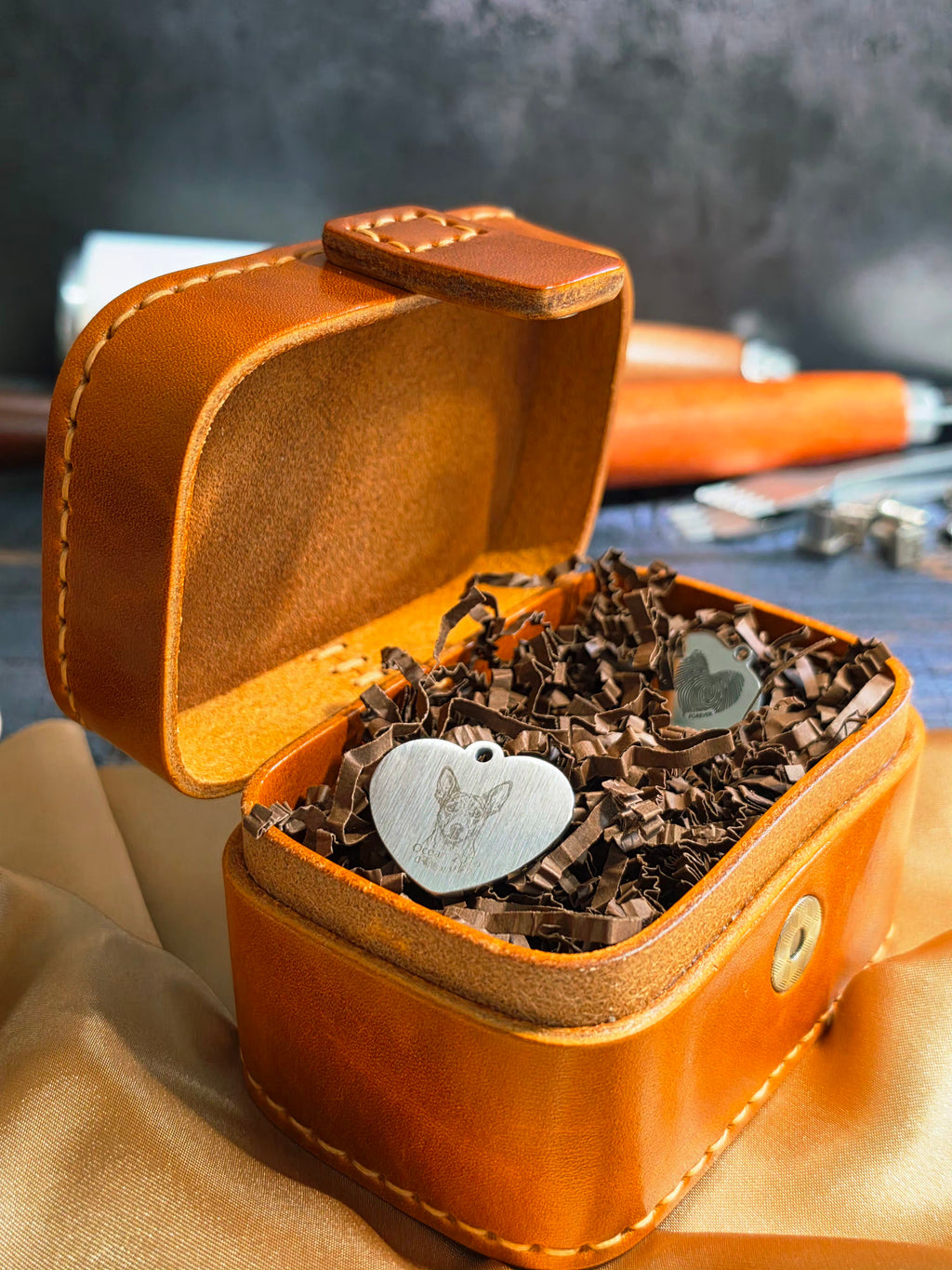 Ephem Brutalist Leather Desk Watch Vault