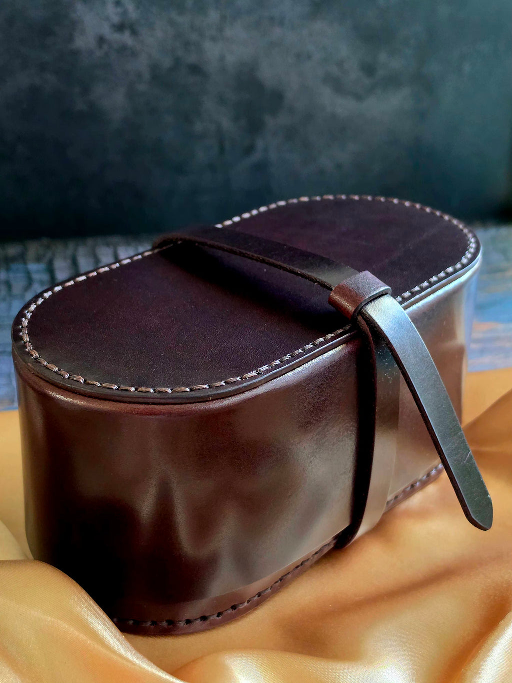 Ephem Cylinder Leather Travel Jewelry Box