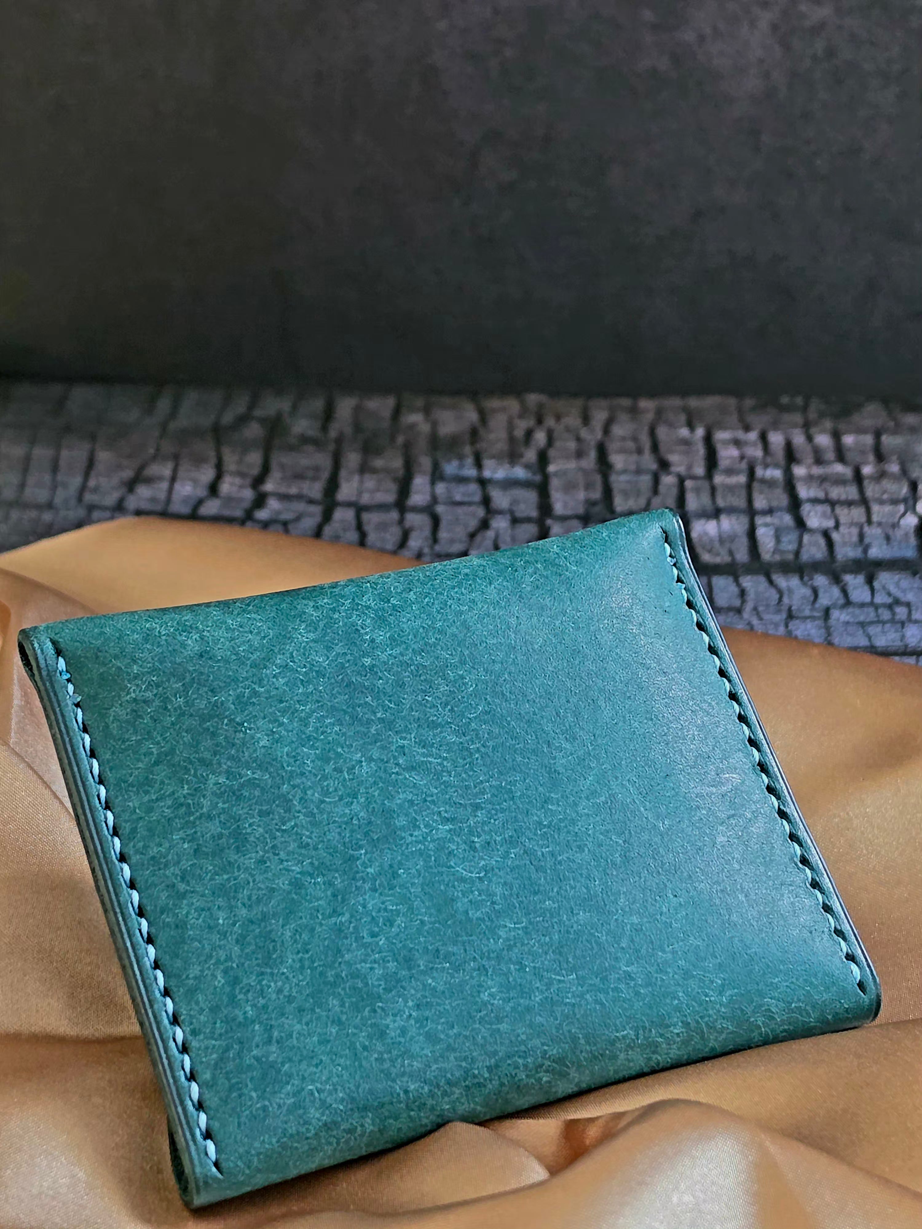 Ephem Minimalist Slim Leather Wallet