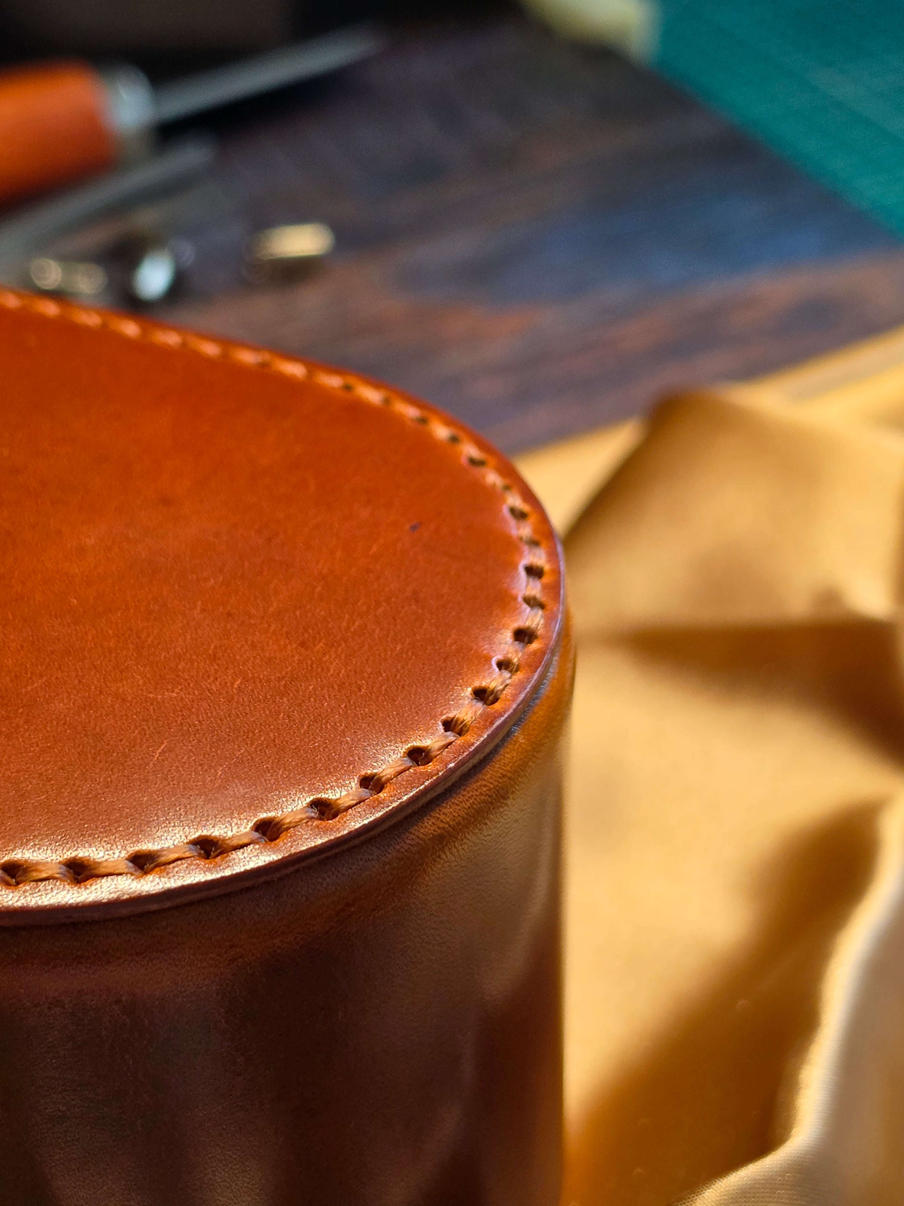 Ephem Cylinder Leather Travel Jewelry Box