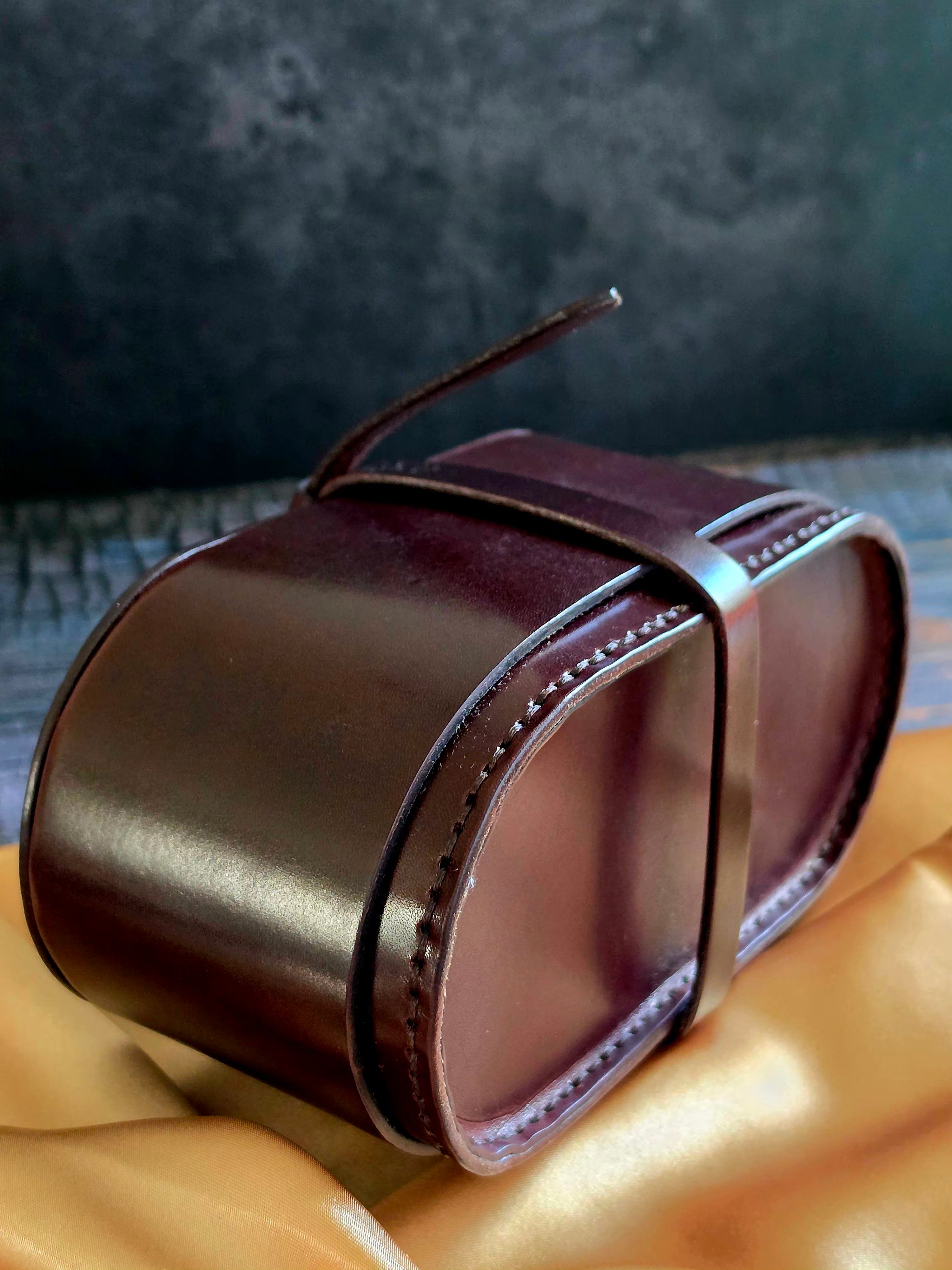 Ephem Cylinder Leather Travel Jewelry Box