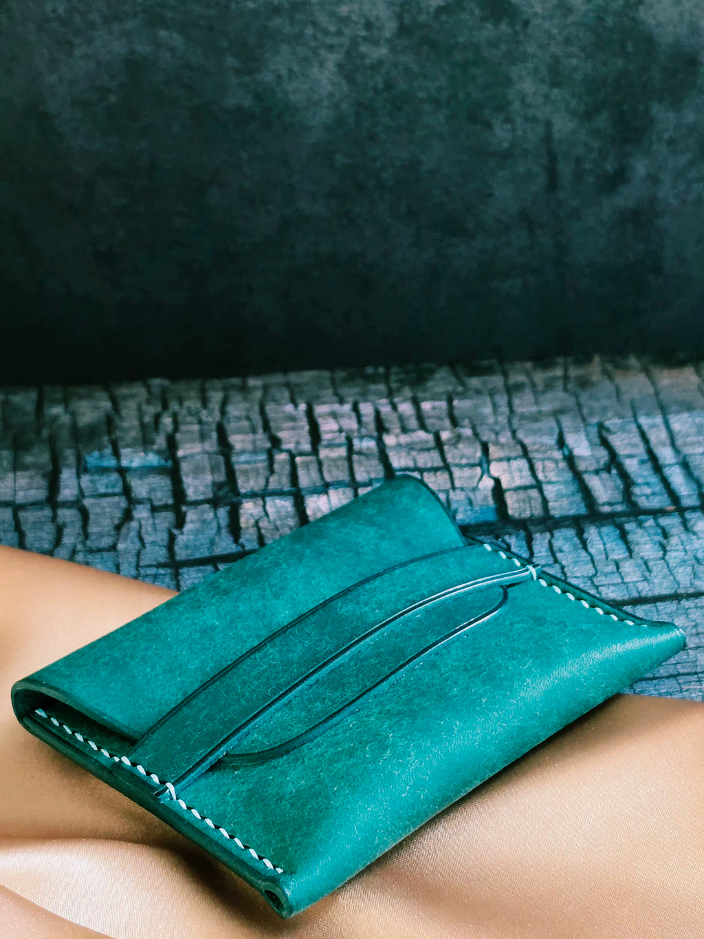 Ephem Minimalist Slim Leather Wallet