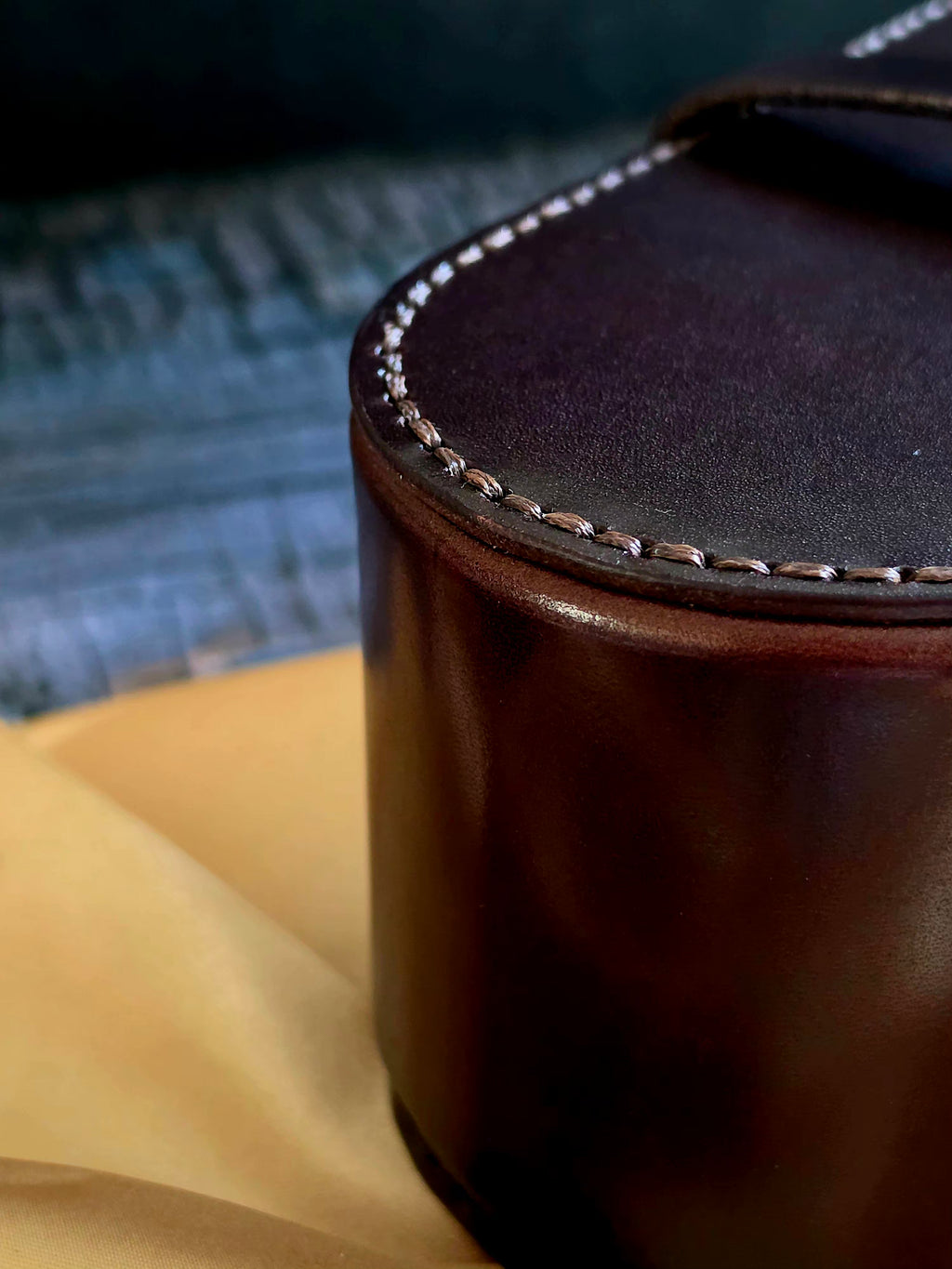 Ephem Cylinder Leather Travel Jewelry Box