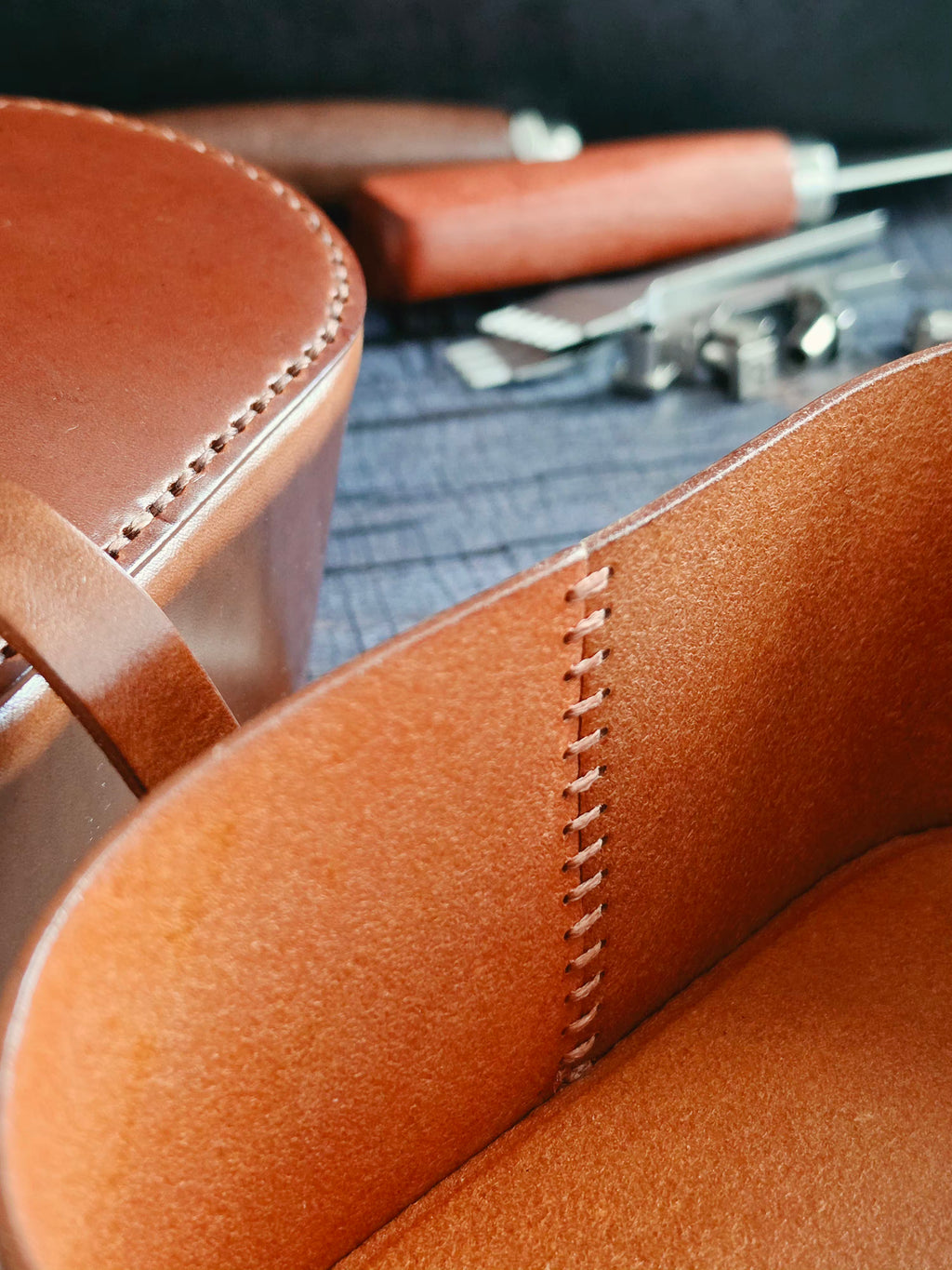 Ephem Cylinder Leather Travel Jewelry Box