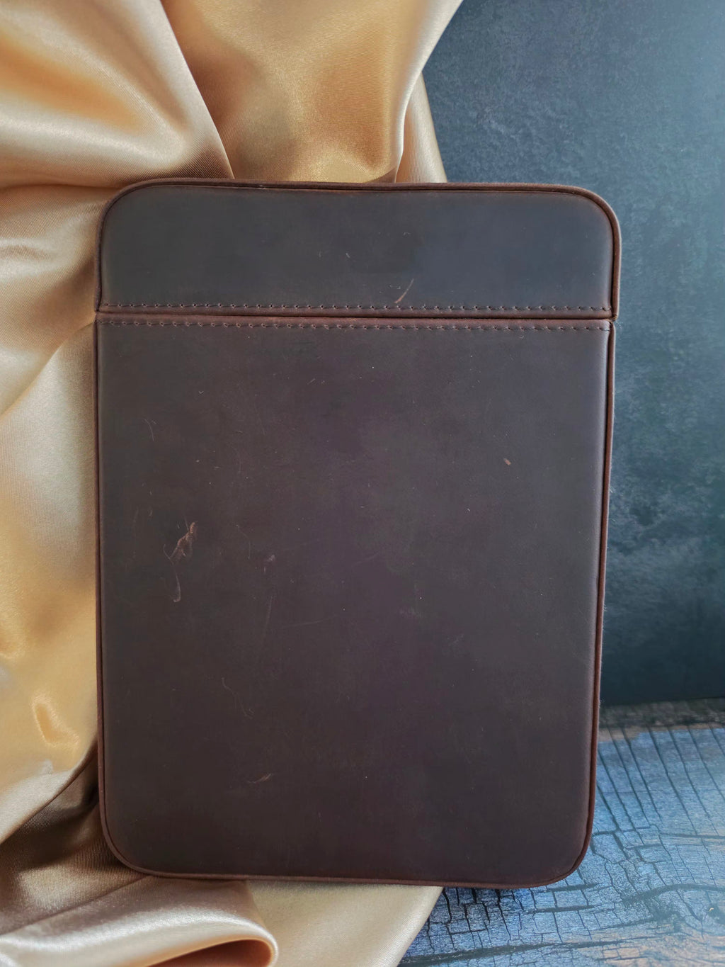 Ephem Structural Crazy-Horse Leather Cigar Humidor Case