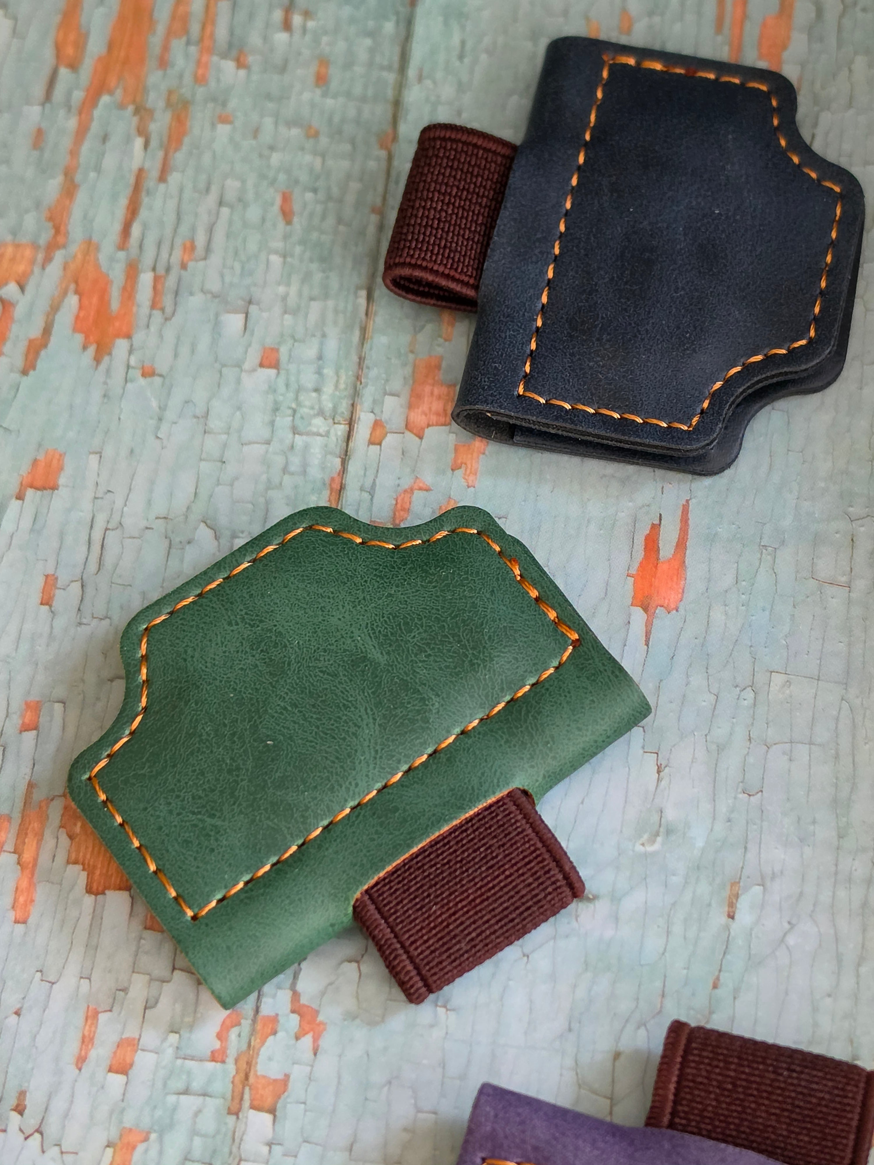 Ephem Monolithic Leather Magnetic Page-Vessel & Pen Loop