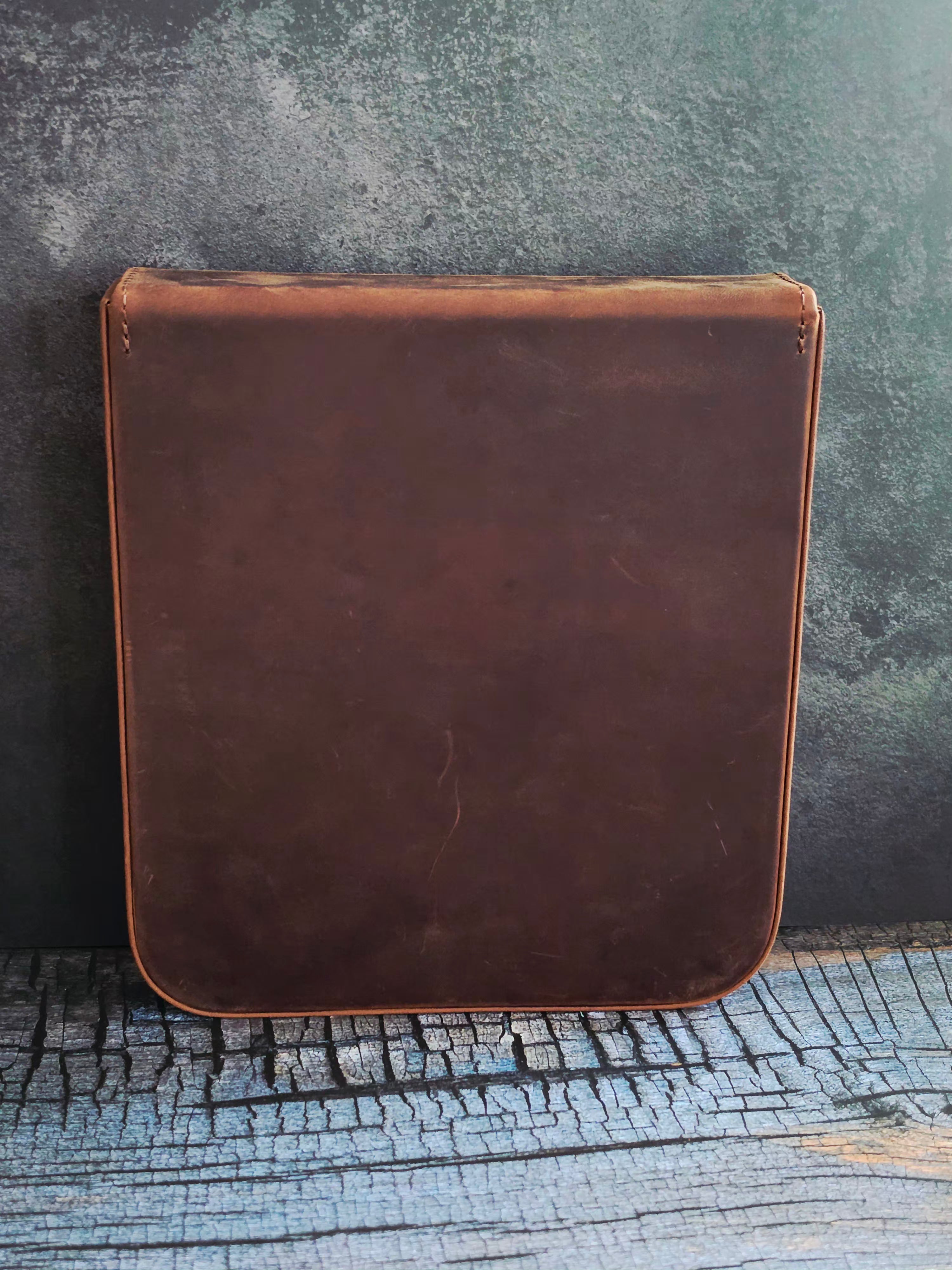 Ephem Vintage Crazy-Horse Leather Cigar Organizer Clutch